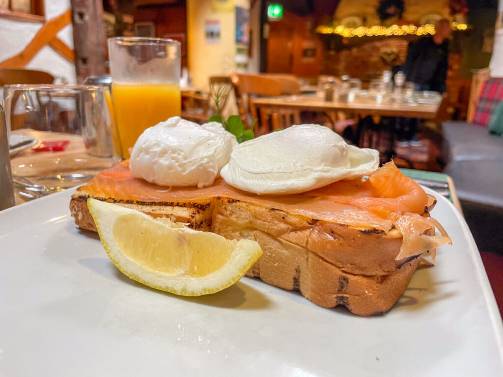 Colazione al pub Pier 36 a Donaghadee, in Irlanda del Nord