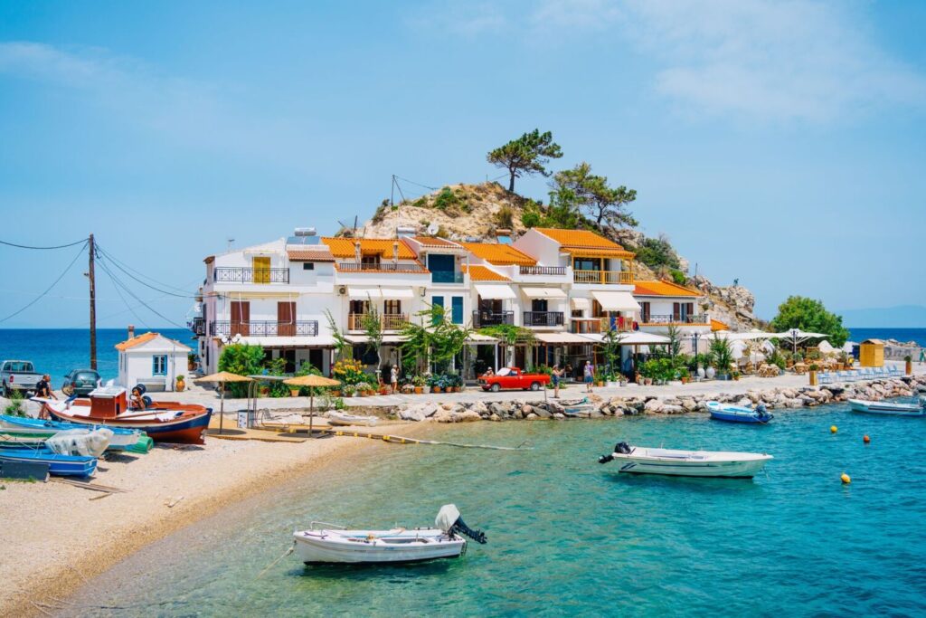 Kokkari nell'Egeo settentrionale, foto di Thomas Ronveaux da Pexels