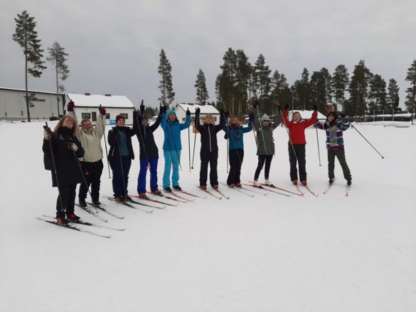 Le Travel Blogger Italiane al termine della lezione sci di fondo Vuokatti, Finlandia